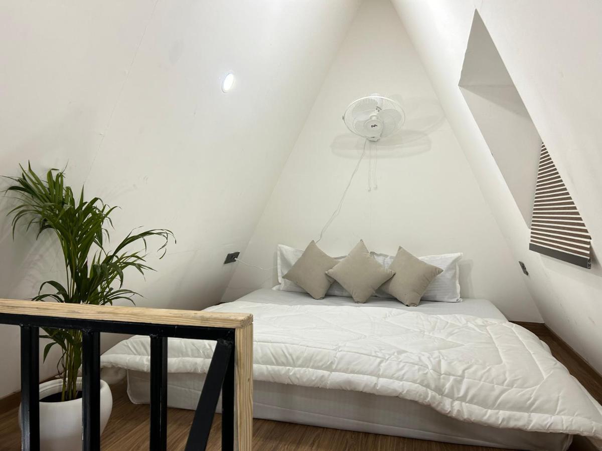 The Alchemist House Hotel Rishikesh Bagian luar foto