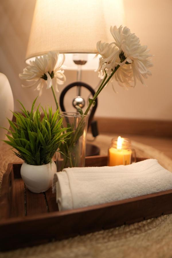 The Alchemist House Hotel Rishikesh Bagian luar foto